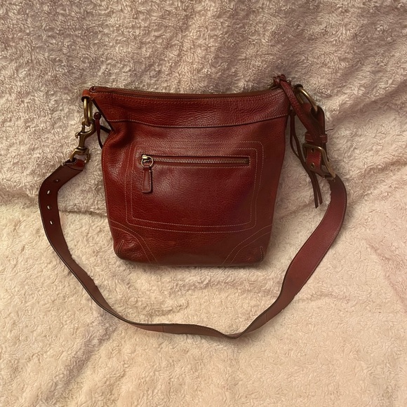 Vintage Rare Coach Leather Chelsea Equestrian Laced Crossbody in Reddish Brown - Picture 4 of 15